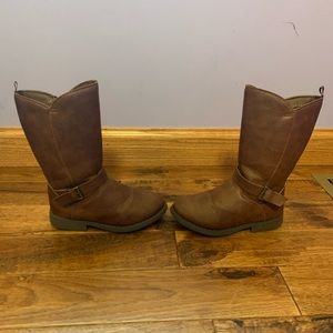 Girls Boots